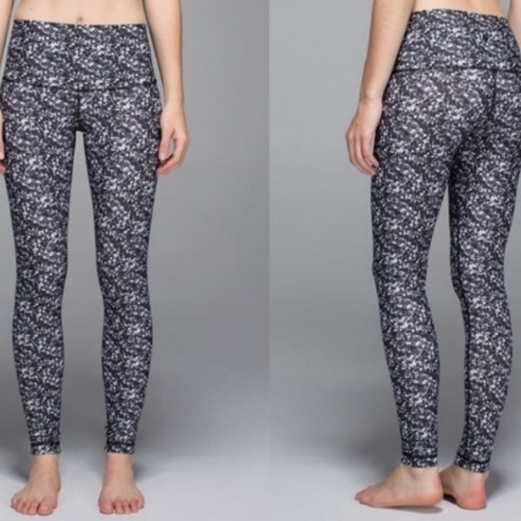 Lululemon Shimmy Shimmer Roll Down leggings - Picture 2 of 5